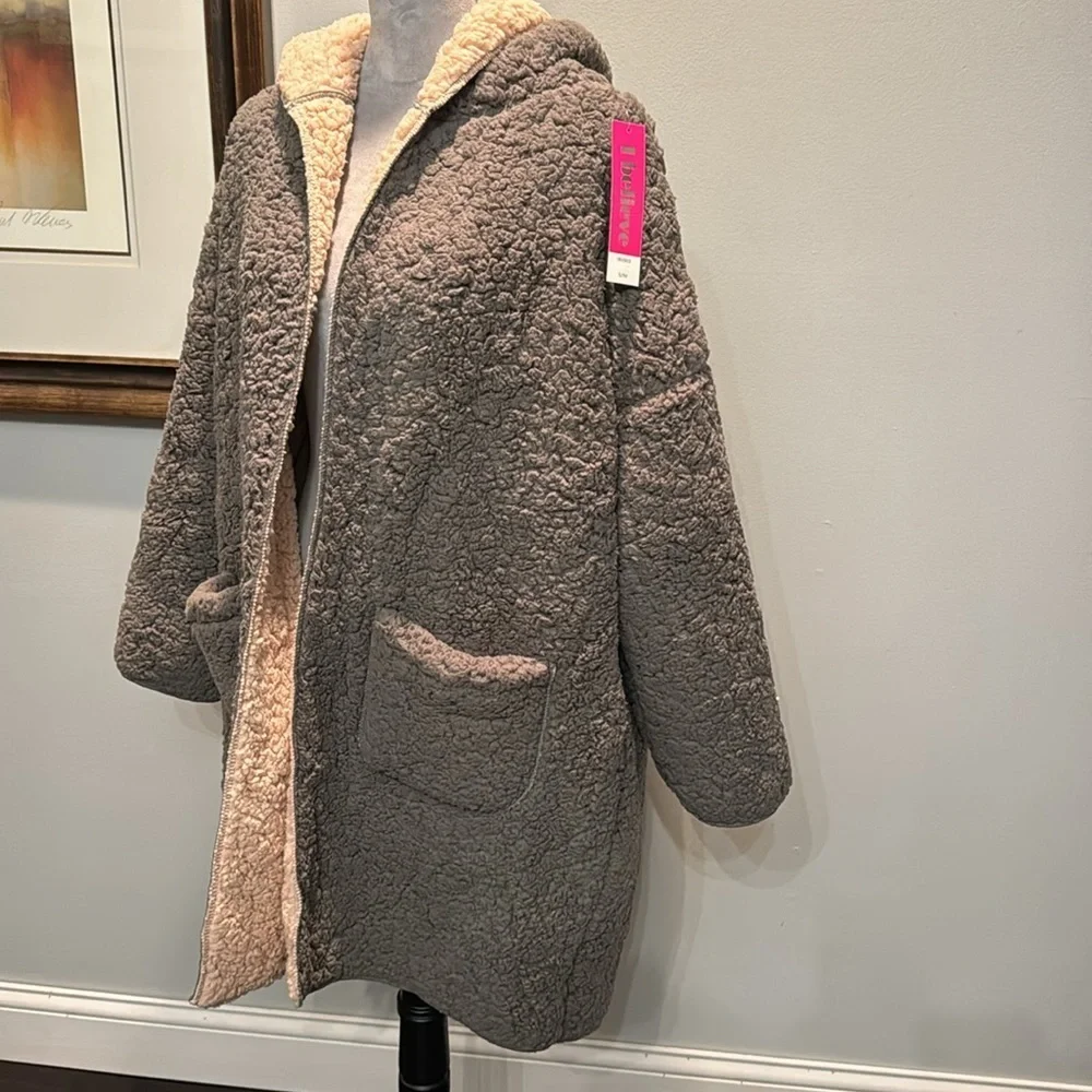 I Believe oversized warm and cozy hooded jacket shaket or sweater L/XL NWT